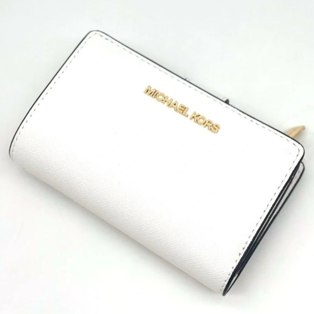 Michael Kors White Leather Compact Wallet with Gold Logo